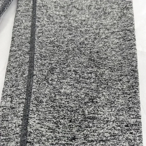 Victoria Sport Knockout Tight Womens Size XS Heathered Gray - Picture 3 of 16